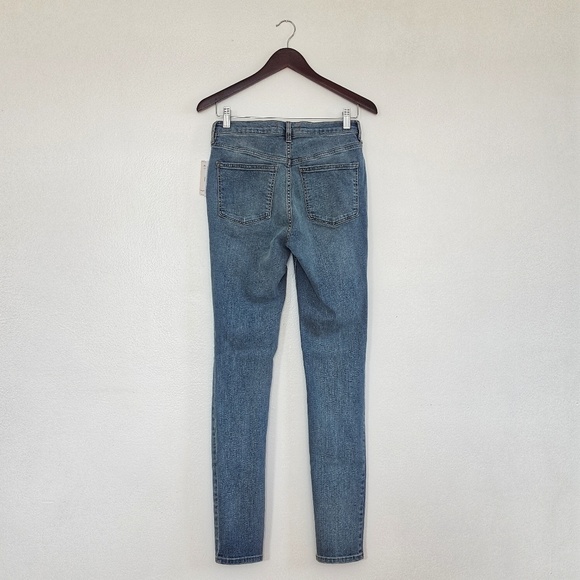 Free People | Long and Lean High-Waisted Jeans - Picture 4 of 7